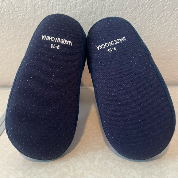 Dreamworks Spirit and Lucky Riding Free Slippers Size 9-10 - Picture 5 of 6